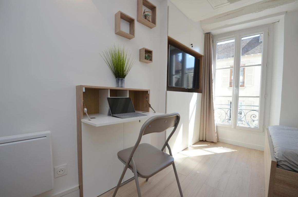 Апартаменты Le Petit France - Hyper Centre De Fontainebleau - Proche Insead Экстерьер фото